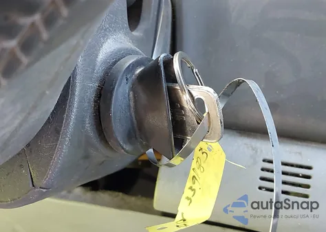 2004 Ford F-250 Lariat/Xl/Xlt из США, поврежденный, VIN 1FTNW21P64EB49436